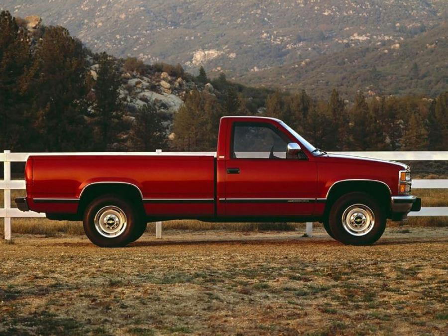  Chevrolet C/K 2500 Regular Cab 1988 года  (фото 1 из 1)